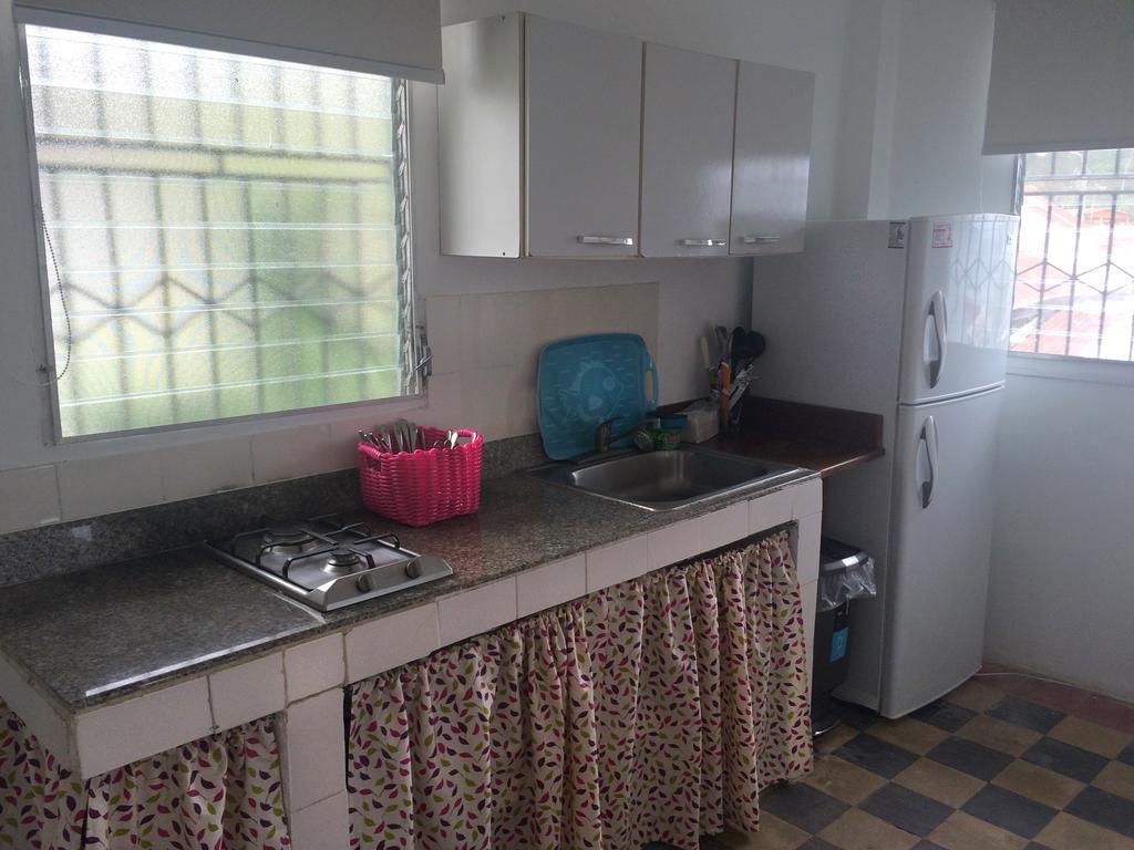 Casa Del Rayo Verde Hotelito Solidario Portobelo Room photo